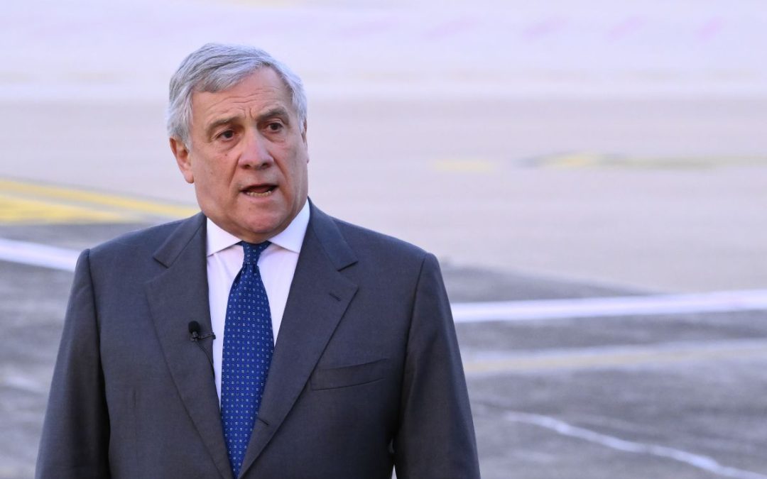 Tajani “Dobbiamo essere nuovo riferimento per elettorato di centro”