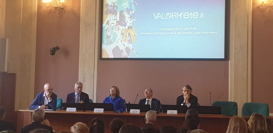 “Valori in rete”, Figc e MIM insieme per il calcio a scuola