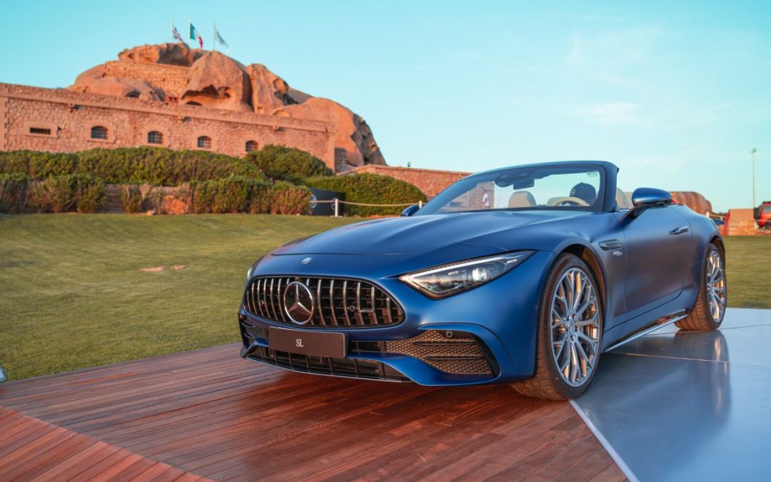 Mercedes-Benz inaugura la nuova stagione al Phi Beach di Baja Sardinia