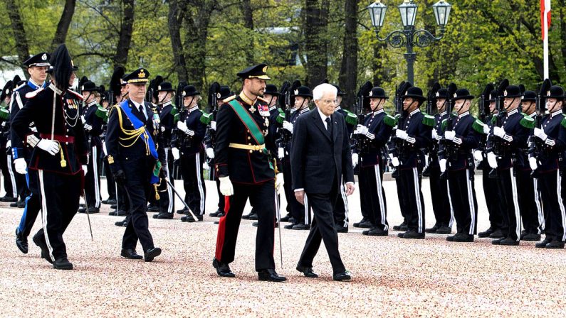 Mattarella si muove per evitare l'isolamento dell’Italia