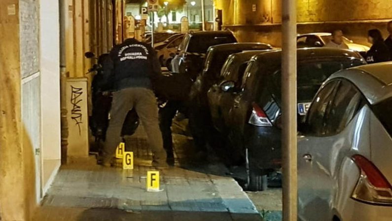 Omicidio a Taranto, ucciso un 61enne davanti casa