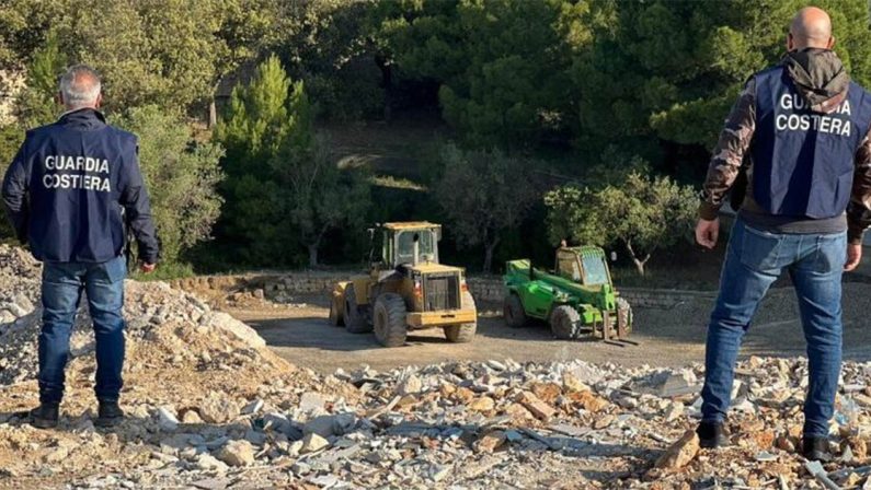 Smantellata a Taranto organizzazione dedita al traffico illecito di rifiuti pericolosi