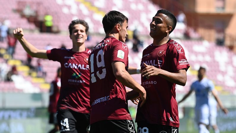 Serie B, super Strelec esalta la Reggina: battuto il Como