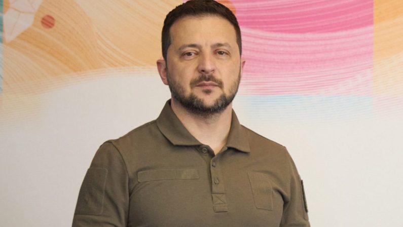 Zelensky incontra Zuppi “Santa Sede appoggi il nostro piano di pace”