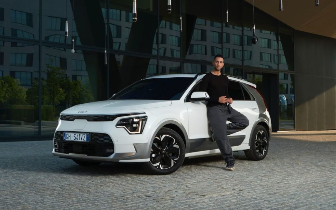 Kia Italia si aggiudica NC Awards con la campagna “Kia+Mahmood”