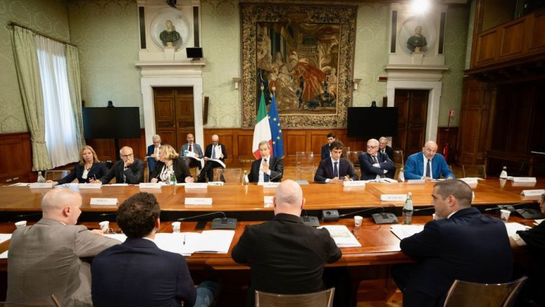 Alluvione in Emilia Romagna, al via tavolo permanente A Palazzo Chigi