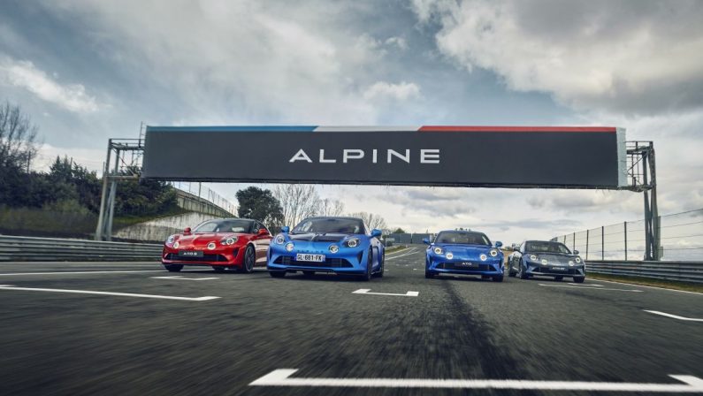 Alpine arriva in Israele