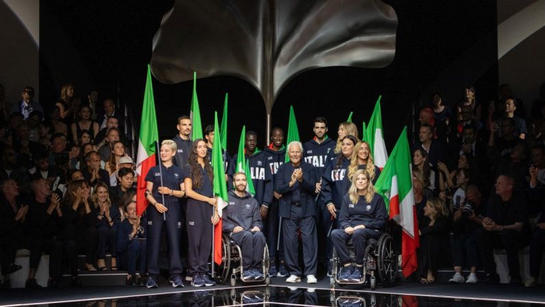 Svelate le divise Armani dell’Italia Team ai Giochi di Parigi2024