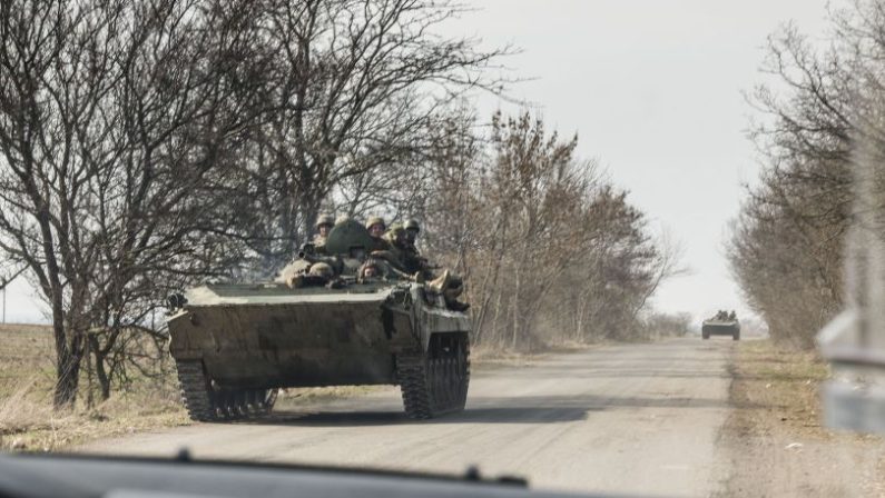 Ucraina, da Consiglio Ue primo via libera aumento produzione munizioni