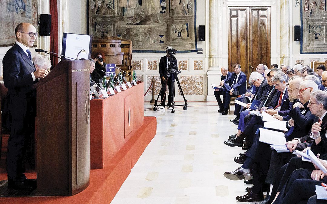 Un momento della relazione di Busia a Montecitorio