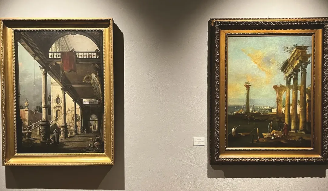 Da sinistra: l’opera di Canaletto e il dipinto espostogli a fianco
