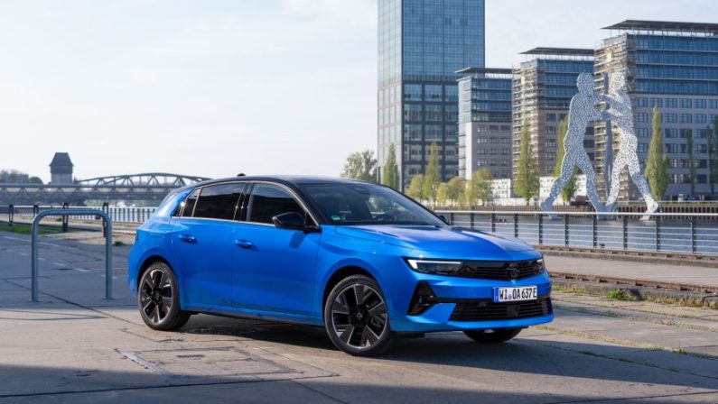 Opel Astra Electric, comfort e dinamicità a zero emissioni