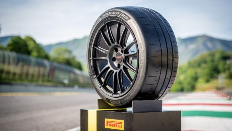 Pirelli P Zero Trofeo RS, pneumatico più sportivo della gamma stradale
