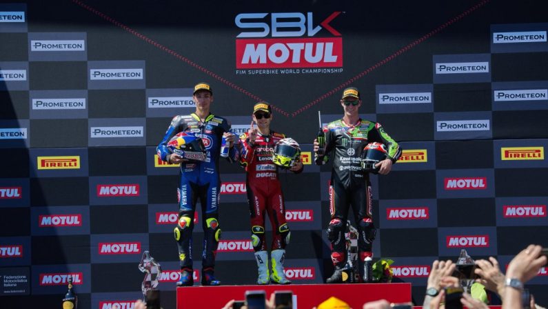 Superbike, Bautista vince gara 1 a Imola