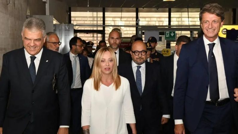 Meloni e Sangiuliano inaugurano il Frecciarossa Roma-Pompei