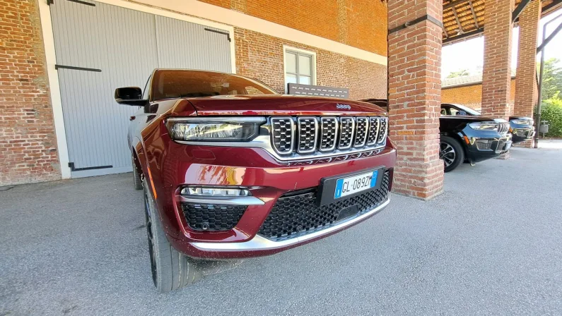 Il nuovo Grand Cherokee è la pura essenza di una Jeep