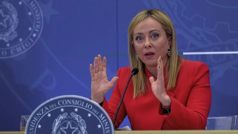 Immigrazione, Meloni “Tra Europa e Mediterraneo dialogo tra pari”