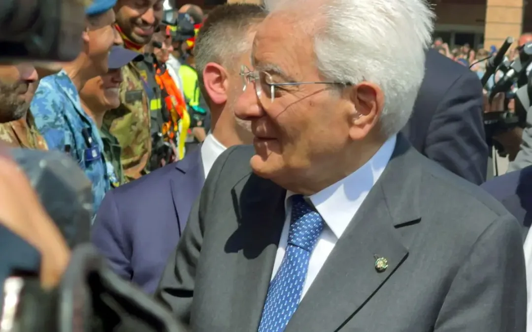 Ucraina, Mattarella “Urgente sforzo comune per una prospettiva di pace”