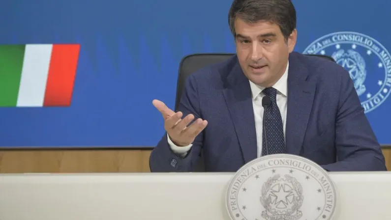 Pnrr, Fitto “Difficoltà evidente di completare tutti gli interventi”