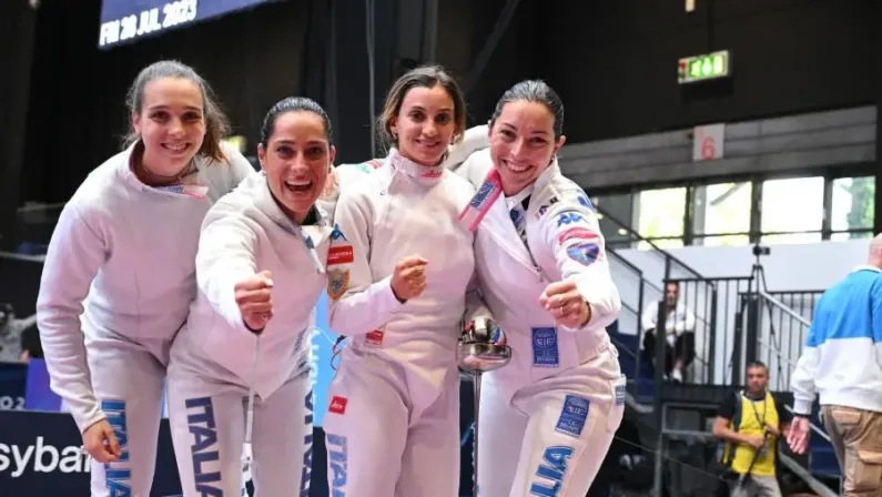 Italia argento mondiale nella spada donne a squadre
