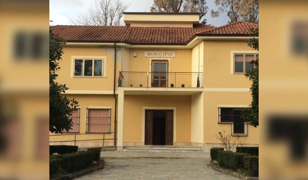 Vallelonga, testa di pecora, bossoli e lumino intimidazione al responsabile dell’Ufficio tecnico