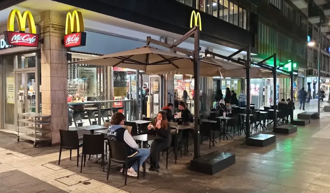 Il McDonald's di via Sparano a Bari