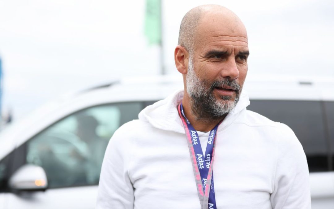 Guardiola operato alla schiena, rientro a settembre