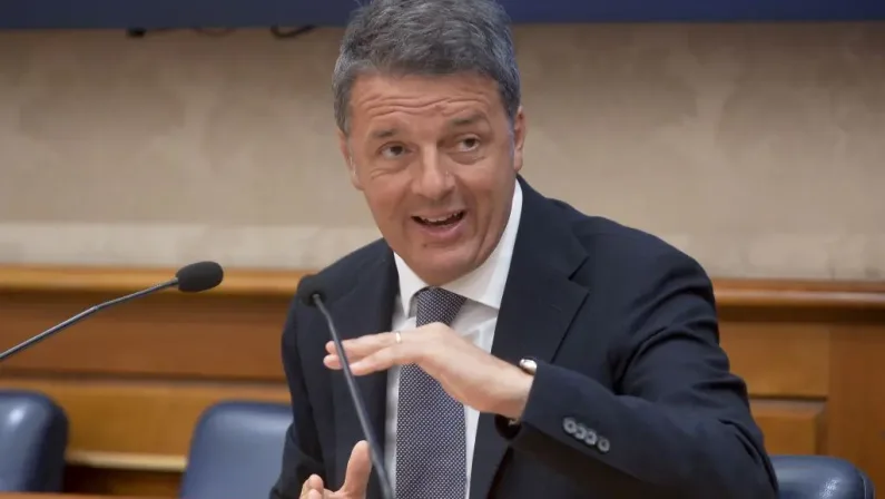 Renzi “Il Pd un tempo era riformista, ora insegue il M5s”