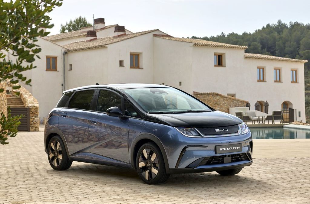 Byd, debutta in Italia la nuova berlina elettrica