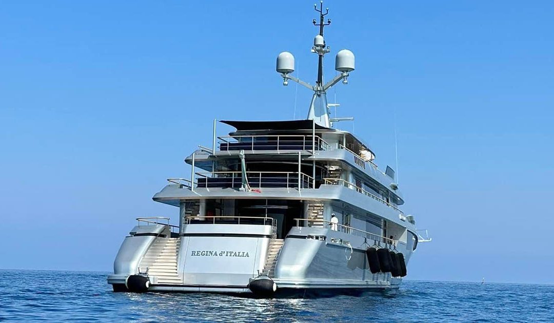 La barca di Dolce&Gabbana