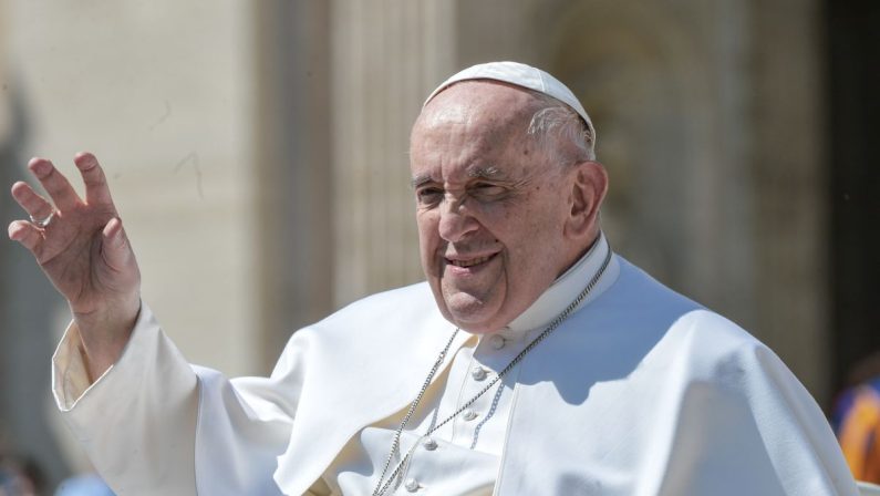 Papa Francesco “Costruire un avvenire di pace”