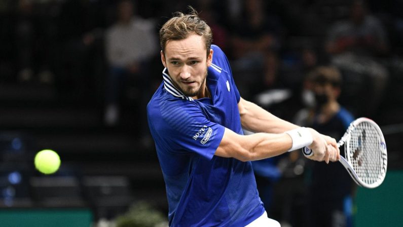 Agli Us Open Medvedev piega Alcaraz, finale contro Djokovic
