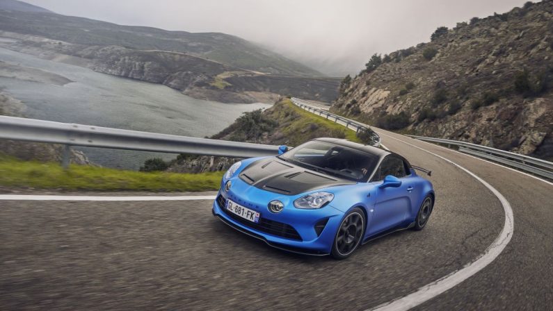 Nuova Alpine A110 R, espressione di performance e sportività