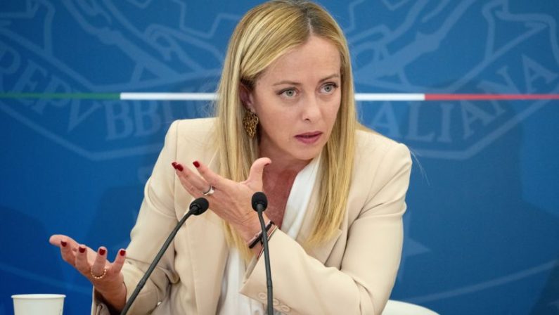 Meloni “Draghi autorevole, potrà avere un occhio di riguardo”