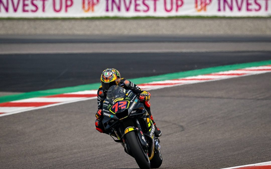 Bezzecchi vince in India su Martin e Quartararo, out Bagnaia