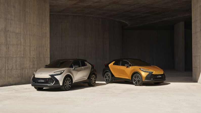 Toyota apre gli ordini del nuovo C-HR