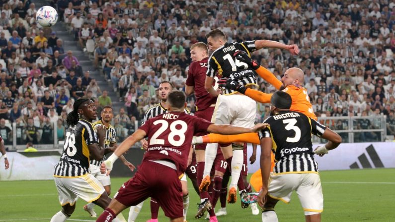 Il derby della Mole è bianconero, Juve-Torino 2-0
