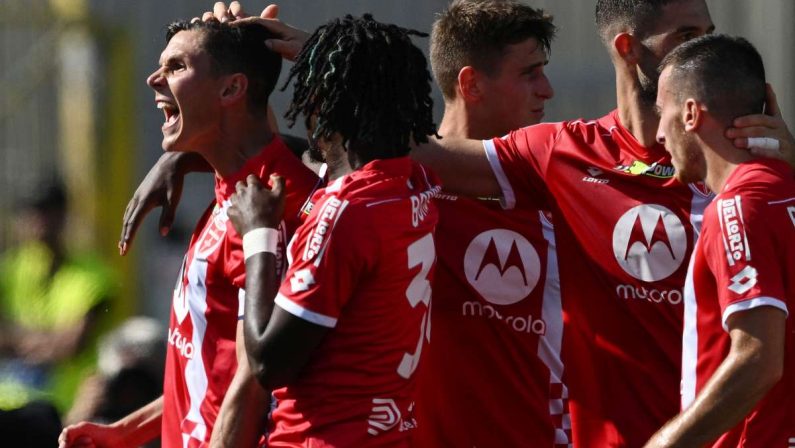 Tris del Monza, Salernitana sempre più in crisi