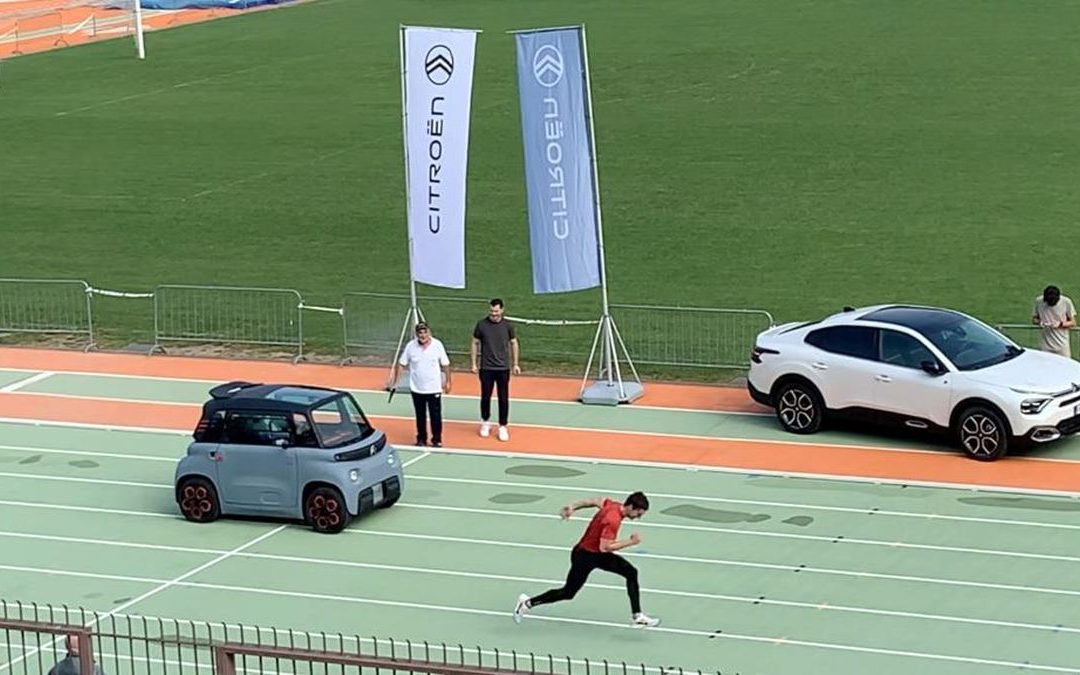 Citroen Ami perde in pista con Filippo Tortu, ma vince sul mercato