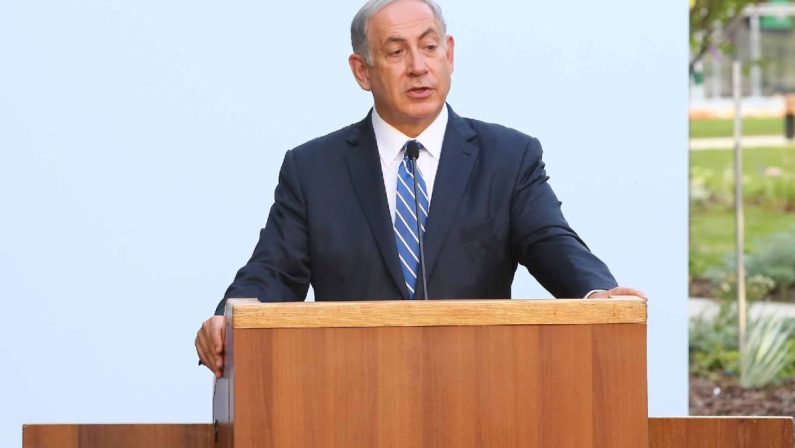 Netanyahu “Ci stiamo preparando per l’invasione di terra a Gaza”