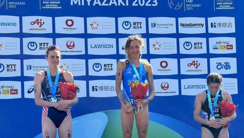 Oro Seregni nella World Cup di triathlon a Miyazaki