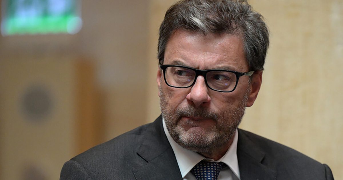 Giancarlo Giorgetti manovra