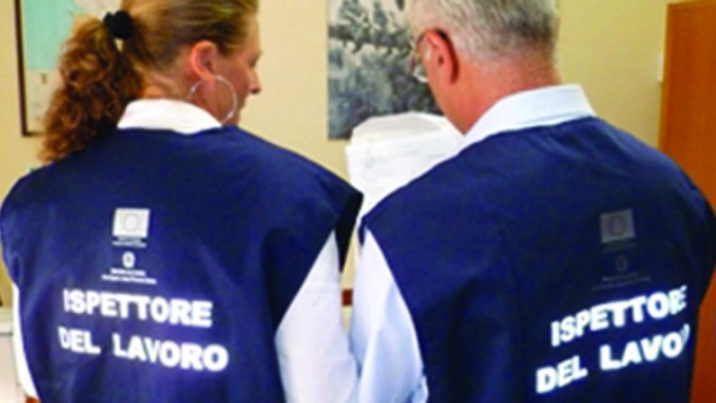 Matera, scoperti 19 lavoratori in nero. Sospesa l’attività in tre aziende