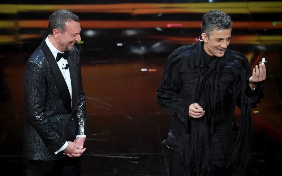 Sanremo, Fiorello “Sarò sul palco della finale per portare via Amadeus”