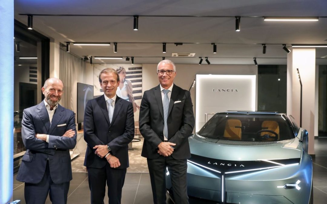 Lancia Pu+Ra HPE inaugura le nuove concessionarie italiane