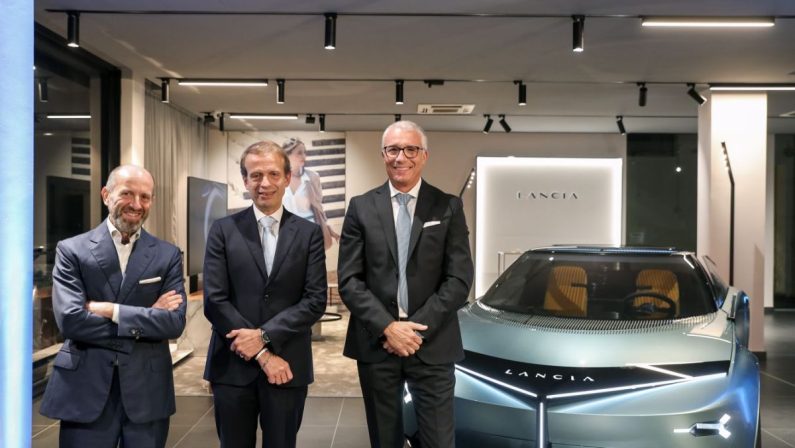 Lancia Pu+Ra HPE inaugura le nuove concessionarie italiane