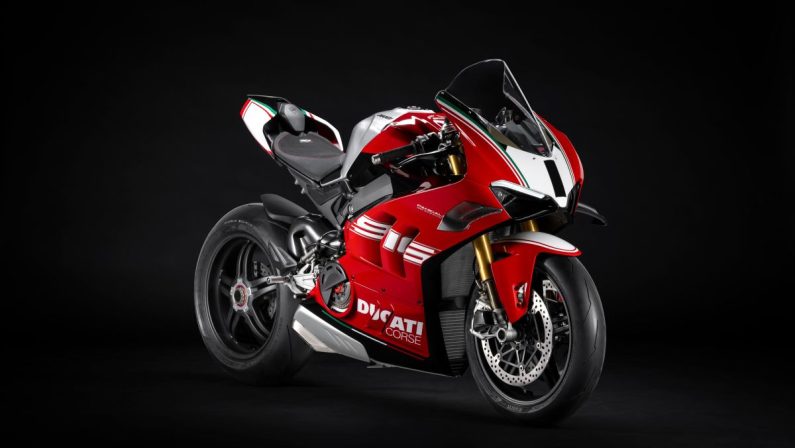 Ducati presenta Panigale V4 SP2 30^ Anniversario 916
