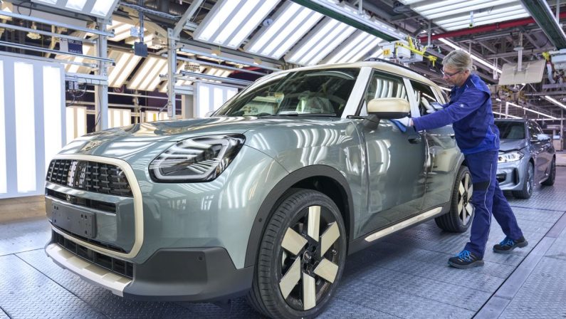 Al via a Lipsia la produzione della Mini Countryman