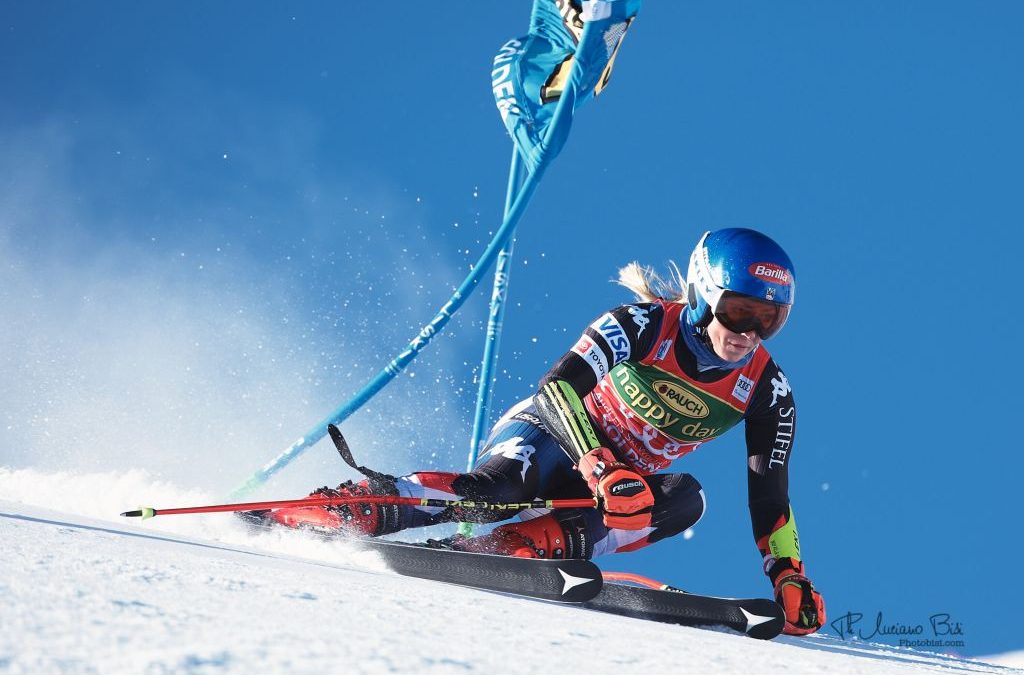 Shiffrin vince lo slalom di Levi, l’azzurra Peterlini dodicesima