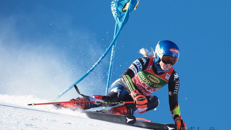 Shiffrin vince lo slalom di Levi, l’azzurra Peterlini dodicesima